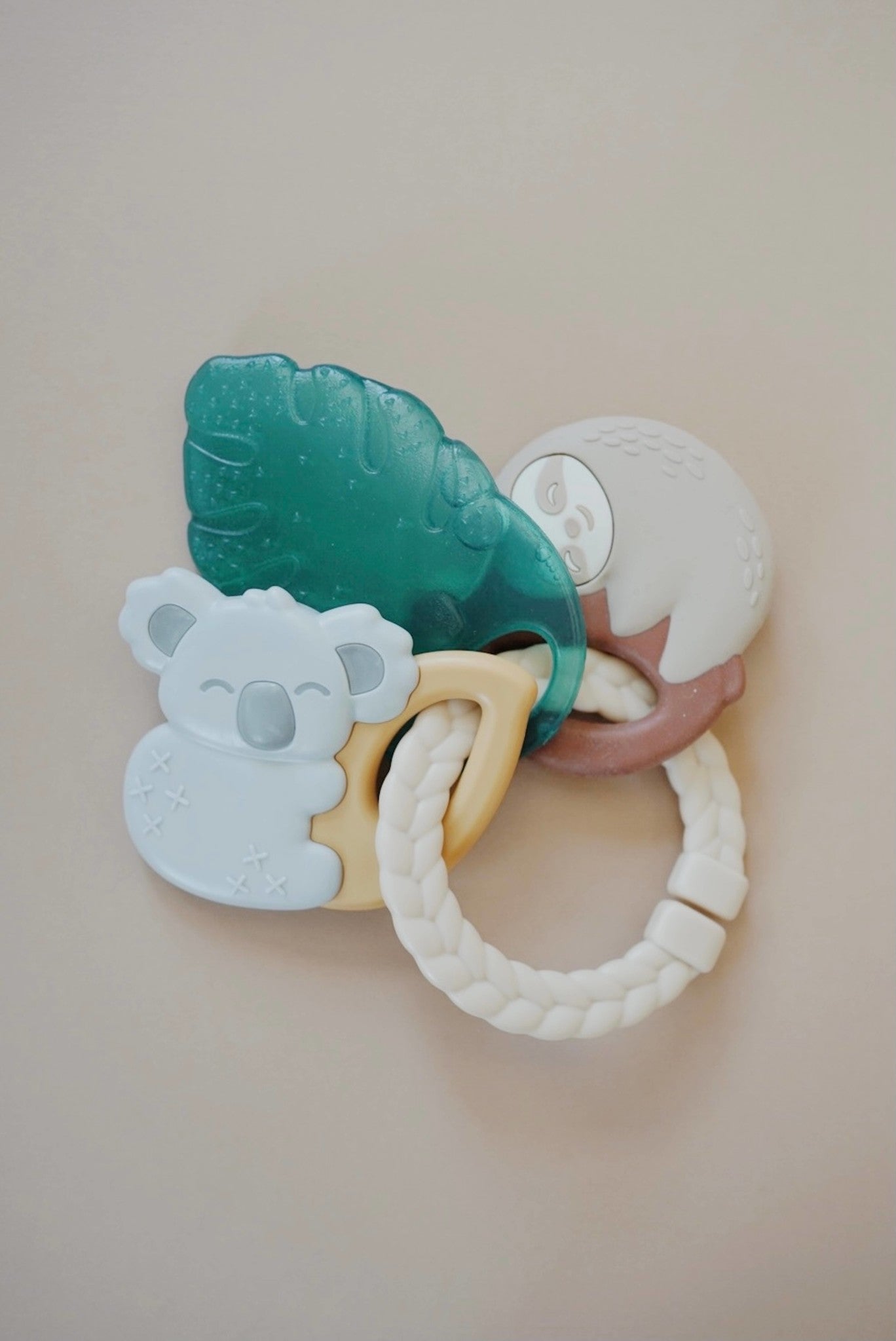 Itzy Ritzy Tropical Itzy Keys Textured Ring Teether & Rattle