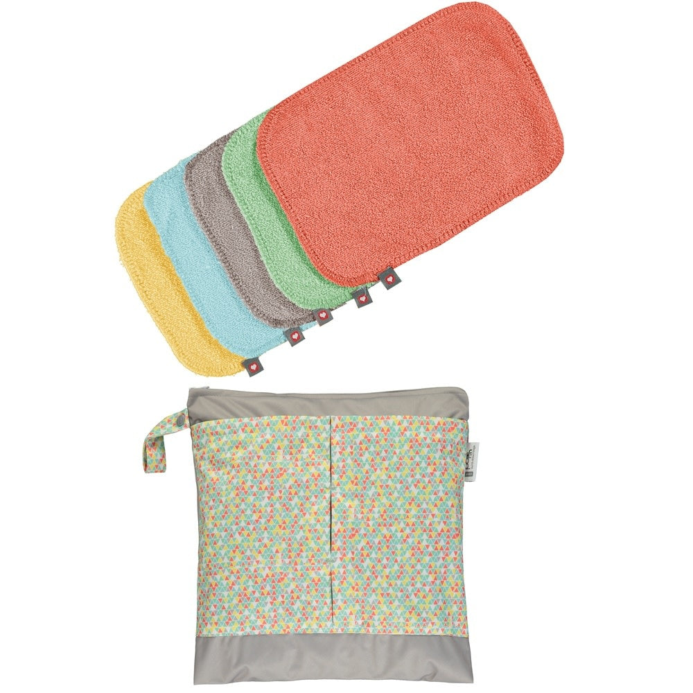 Close Pop-in Reusable Wipes with tote bag
