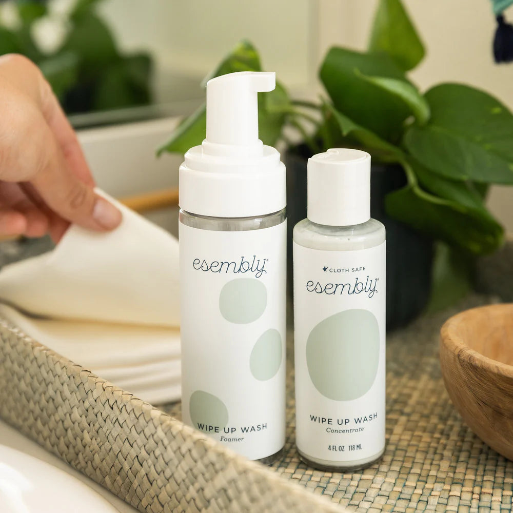 Esembly Wipe Up Wash & Foamer